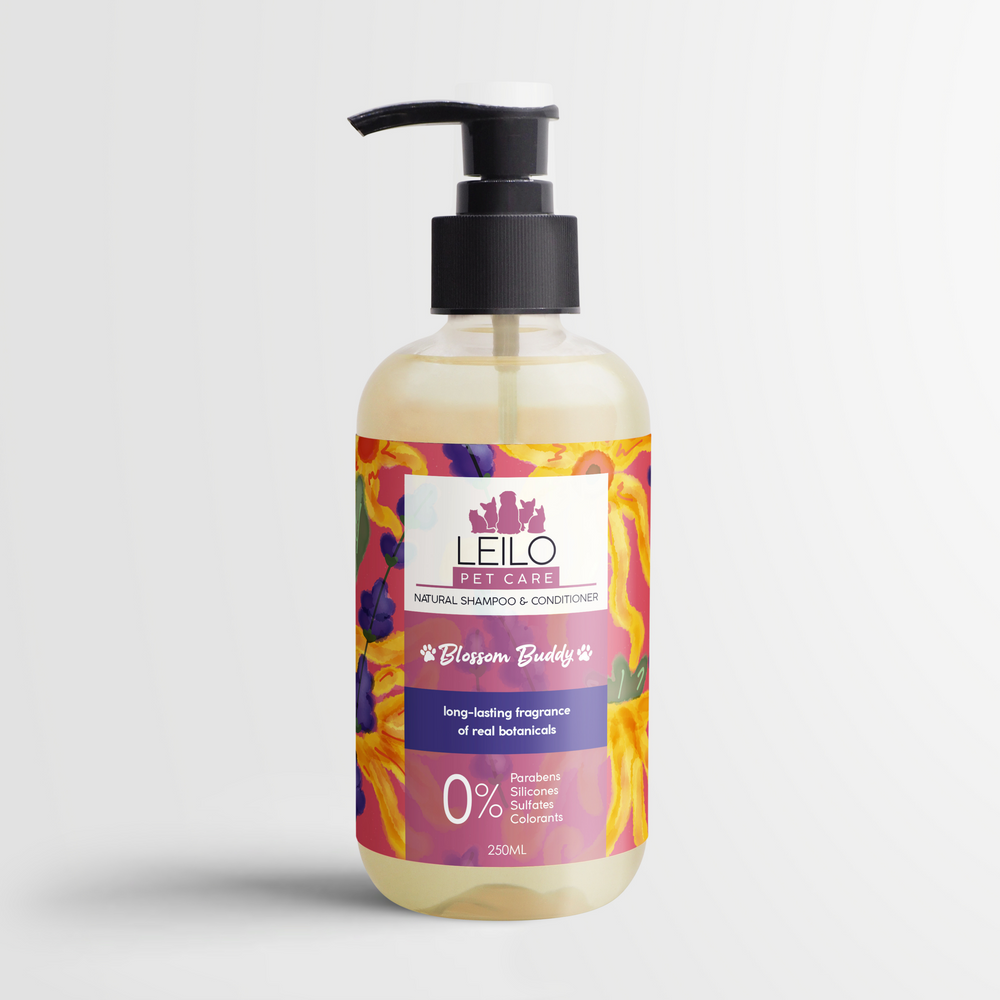
                  
                    Load image into Gallery viewer, Natural 2-in-1 Pet Shampoo &amp;amp; Conditioner in Blossom Buddy 250ML
                  
                